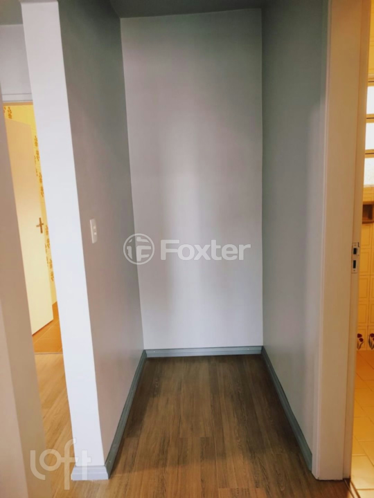Apartamento à venda com 1 quarto, 45m² - Foto 11