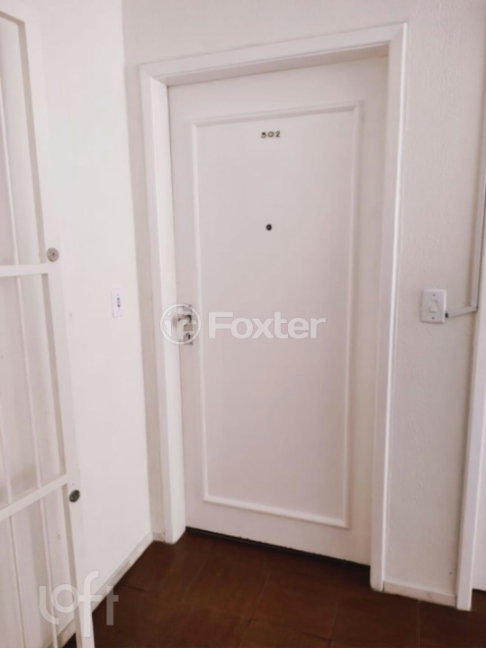 Apartamento à venda com 1 quarto, 45m² - Foto 2