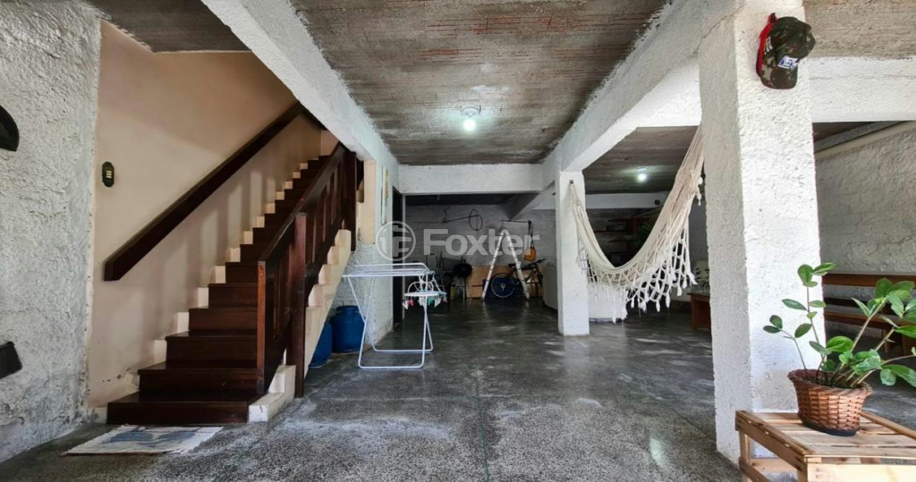 Casa à venda com 3 quartos, 200m² - Foto 12