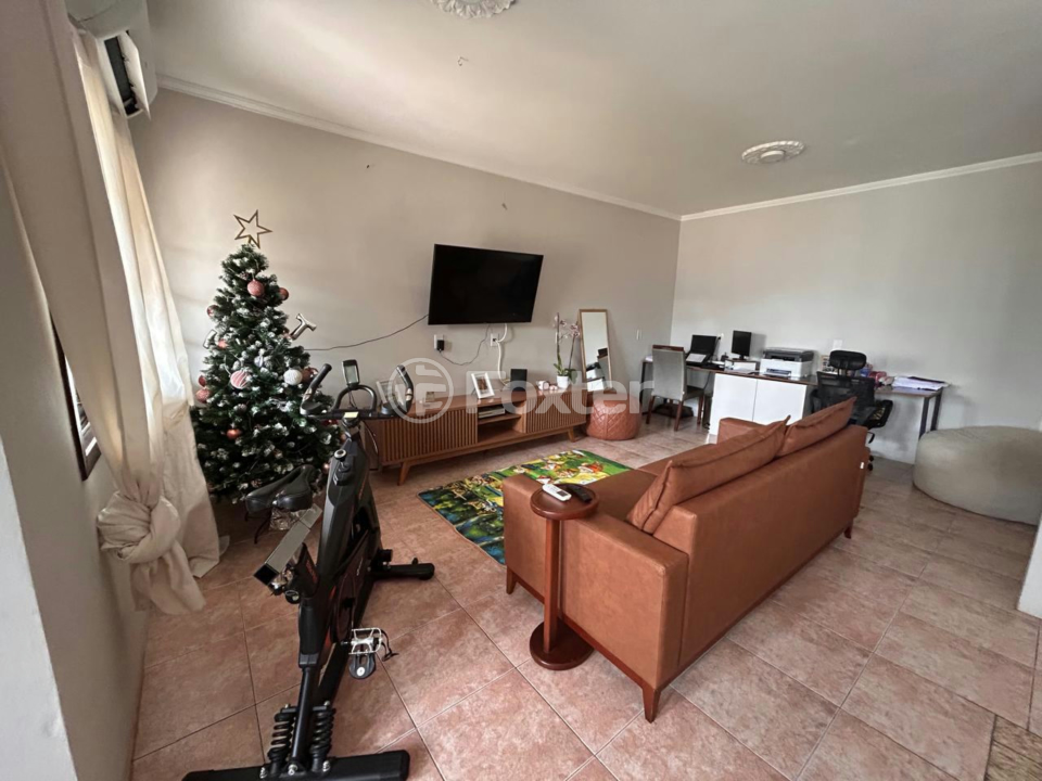 Casa à venda com 3 quartos, 200m² - Foto 3