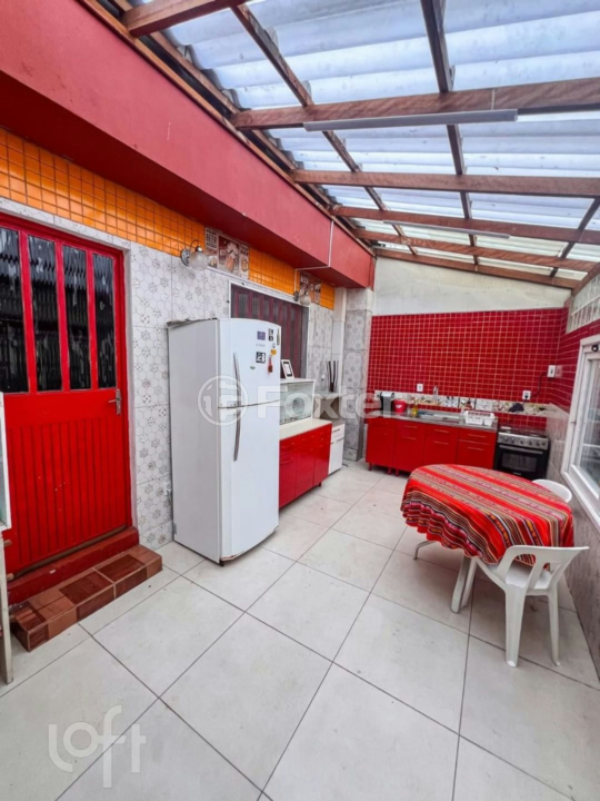 Casa à venda com 5 quartos, 266m² - Foto 8