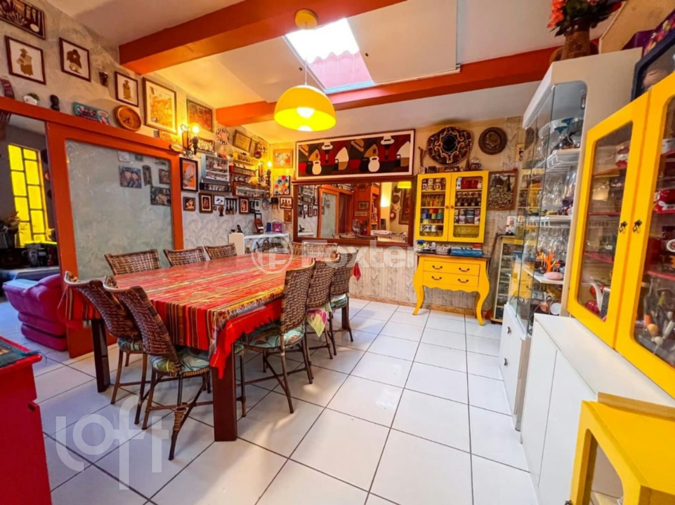 Casa à venda com 5 quartos, 266m² - Foto 23