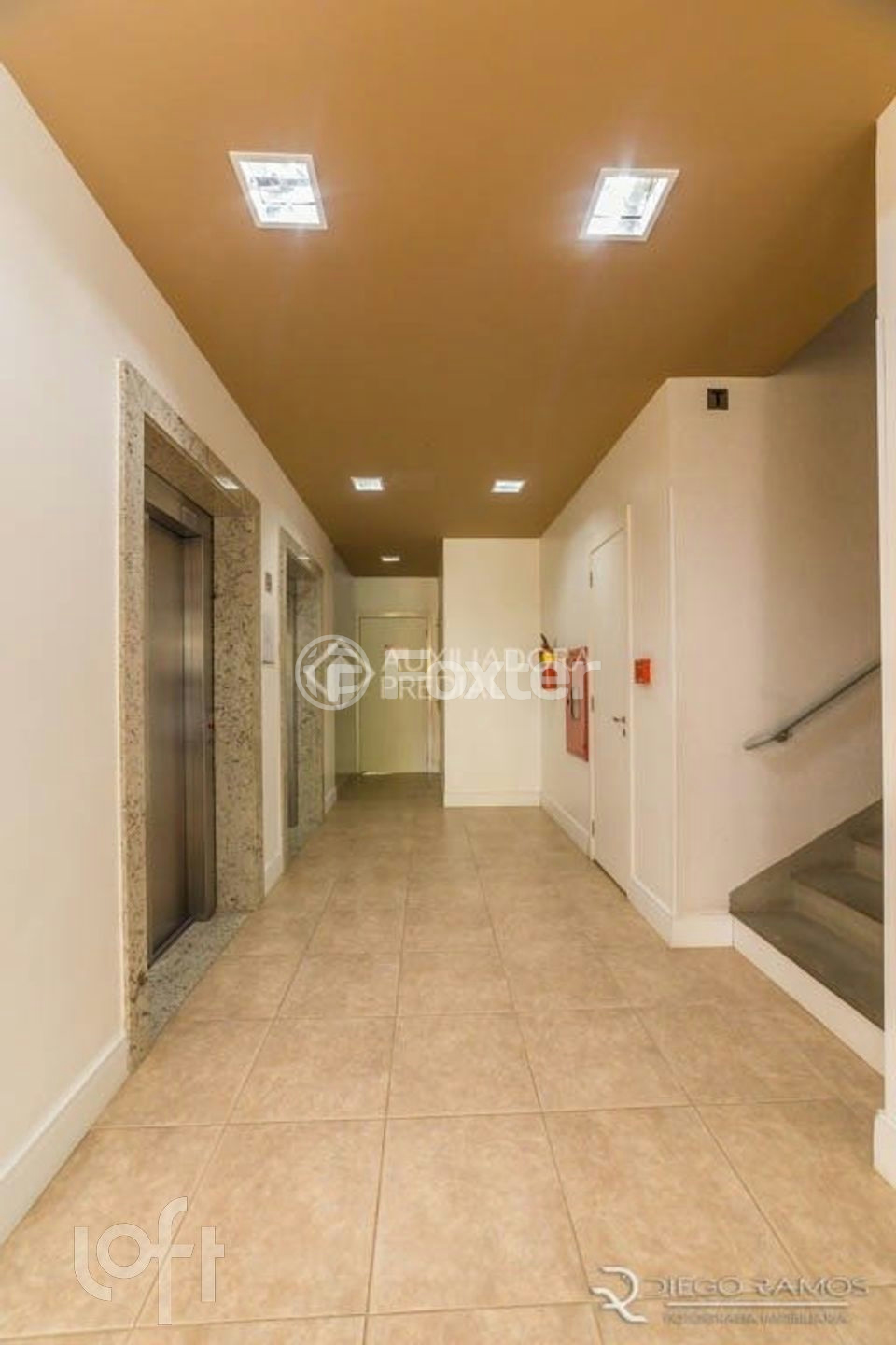 Apartamento à venda com 2 quartos, 70m² - Foto 23