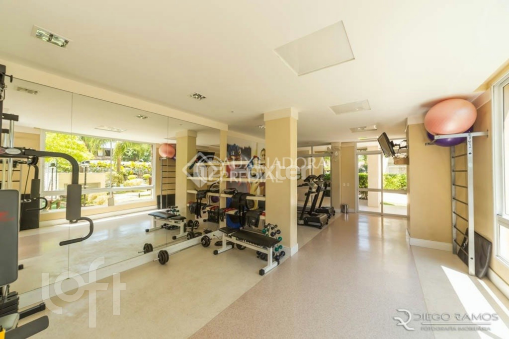 Apartamento à venda com 2 quartos, 70m² - Foto 29