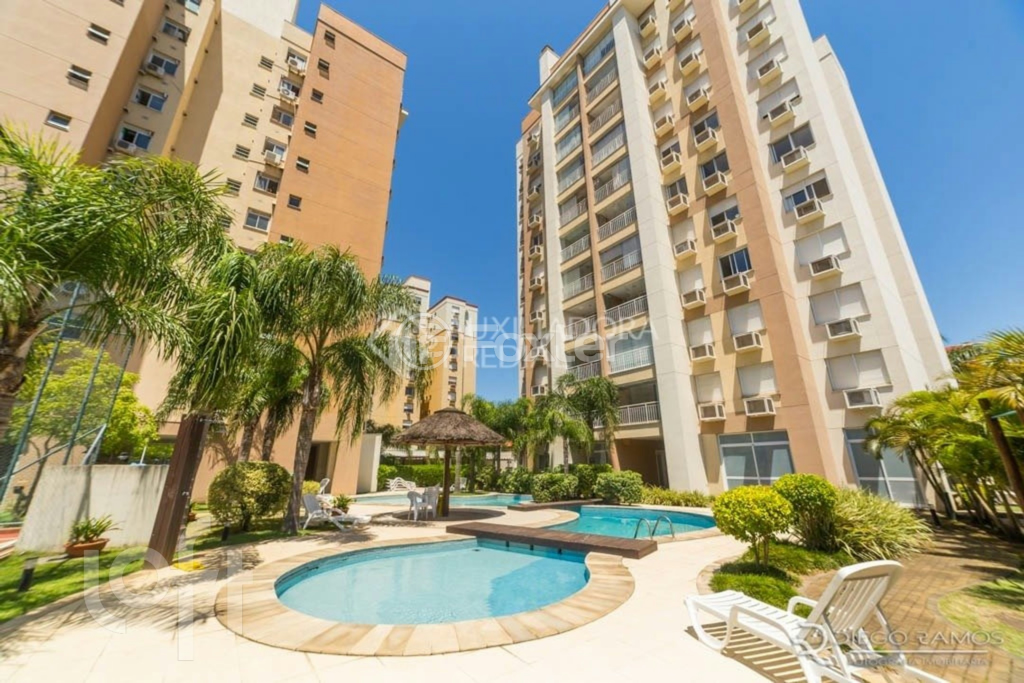 Apartamento à venda com 2 quartos, 70m² - Foto 25