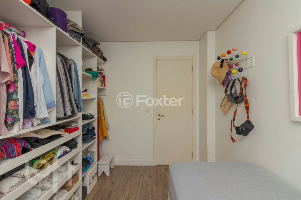 Apartamento à venda com 2 quartos, 70m² - Foto 19