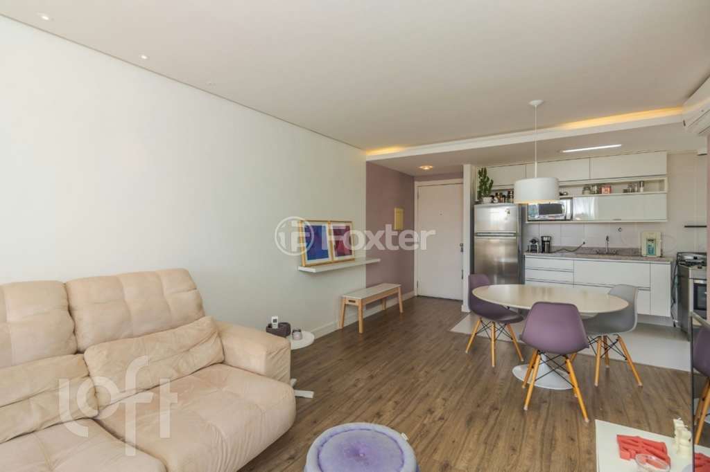 Apartamento à venda com 2 quartos, 70m² - Foto 8