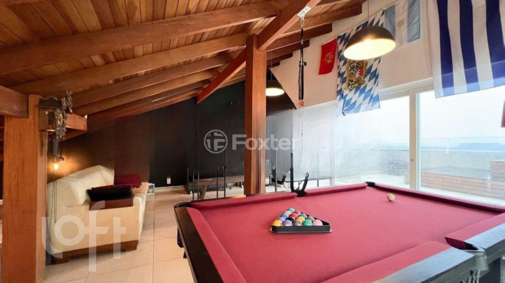 Casa à venda com 3 quartos, 330m² - Foto 6