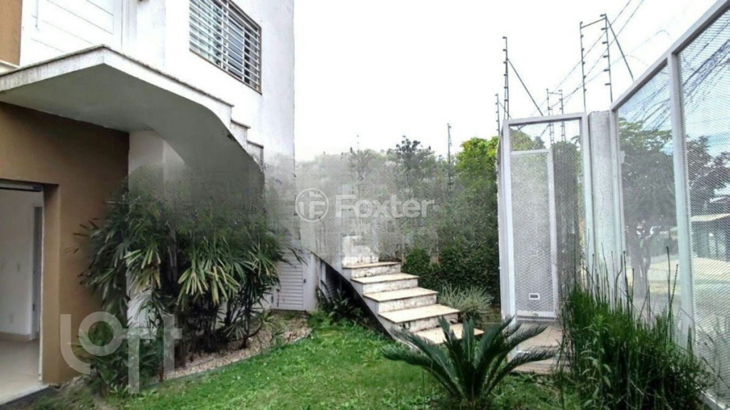 Casa à venda com 3 quartos, 330m² - Foto 8