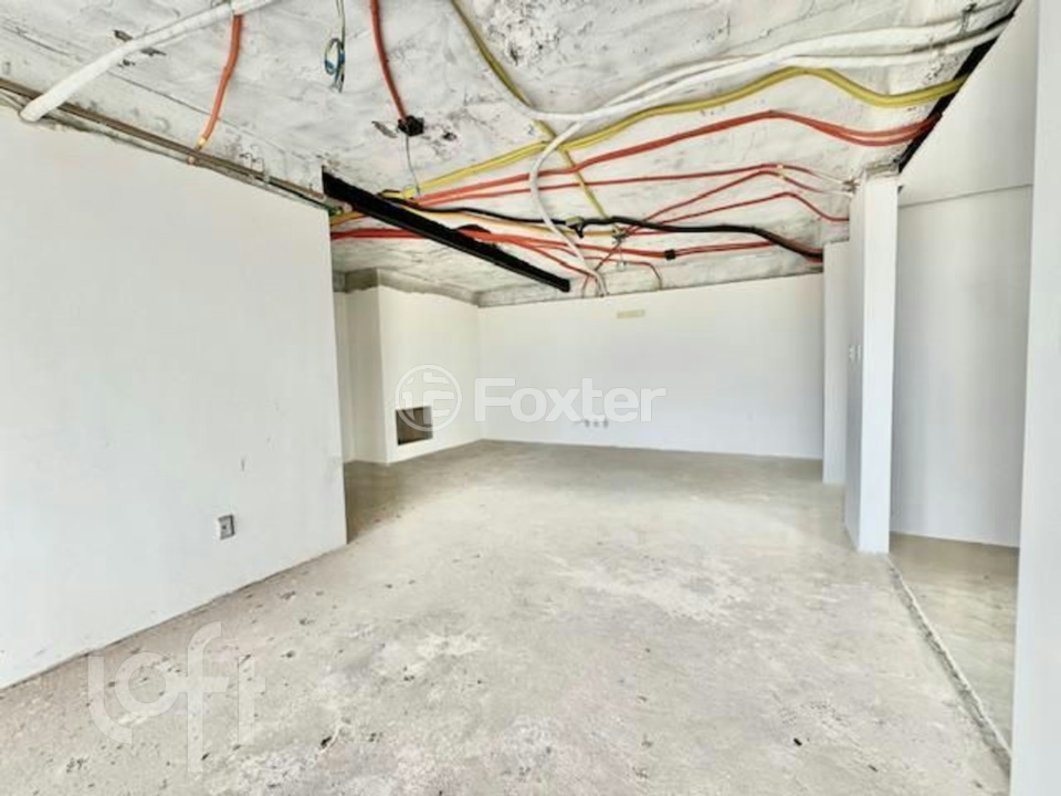 Apartamento à venda com 2 quartos, 131m² - Foto 8