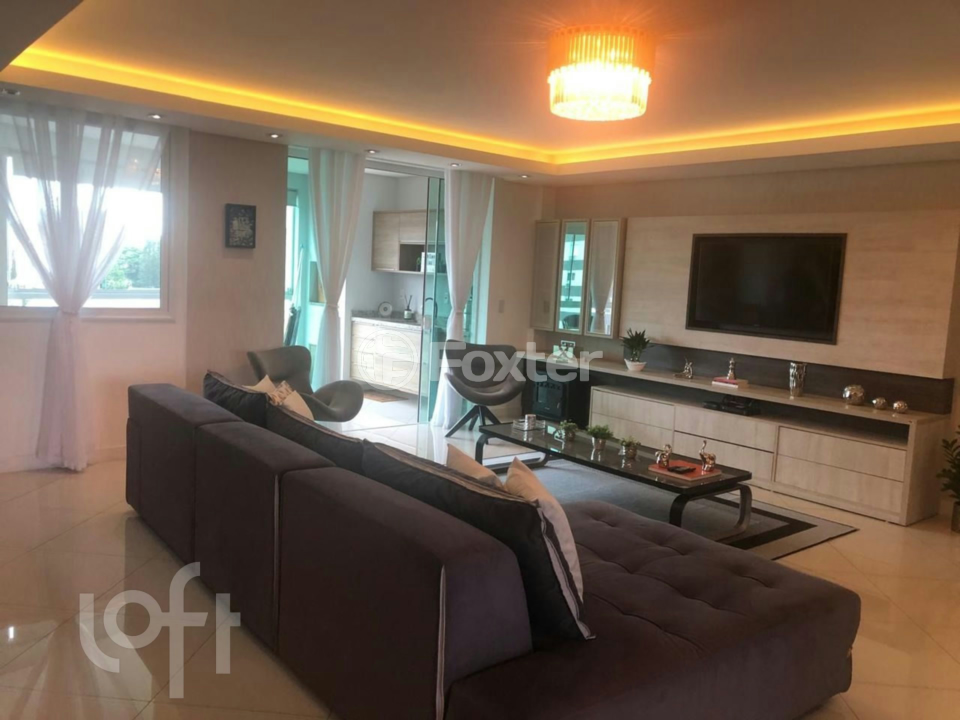 Apartamento à venda com 3 quartos, 156m² - Foto 1