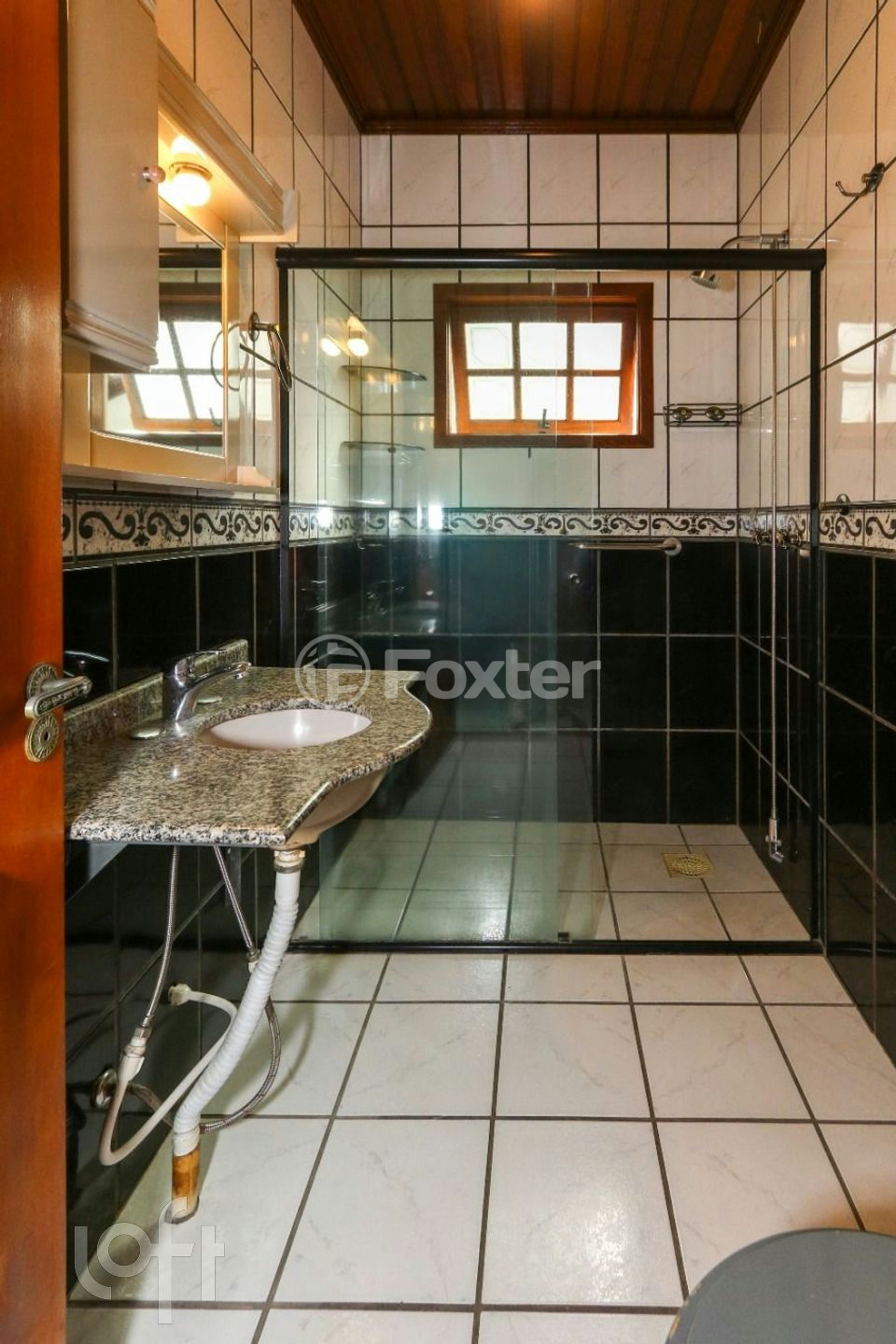 Casa à venda com 6 quartos, 227m² - Foto 34