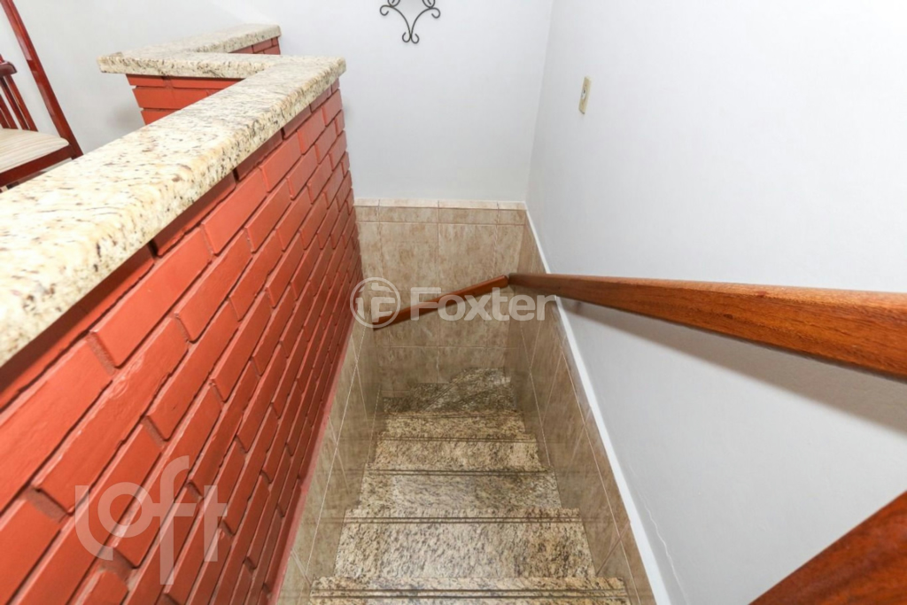 Casa à venda com 6 quartos, 227m² - Foto 42