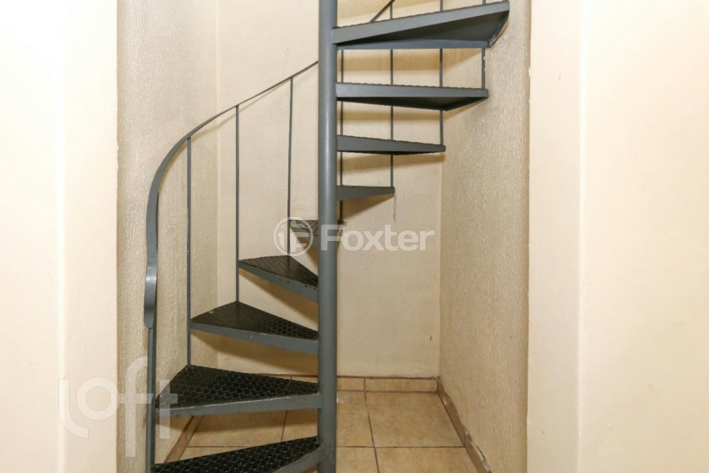 Casa à venda com 6 quartos, 227m² - Foto 57