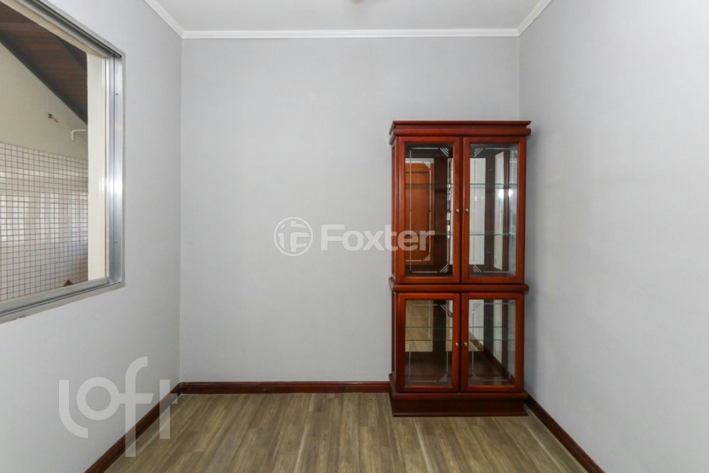 Casa à venda com 6 quartos, 227m² - Foto 14