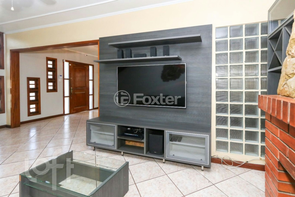 Casa à venda com 6 quartos, 227m² - Foto 8