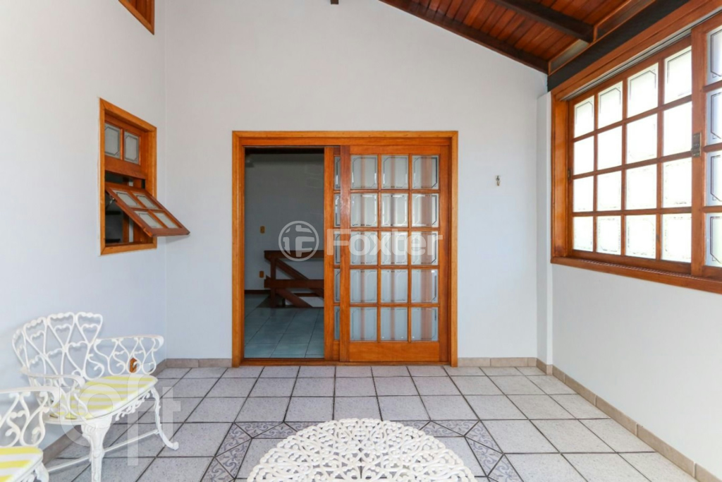 Casa à venda com 6 quartos, 227m² - Foto 29