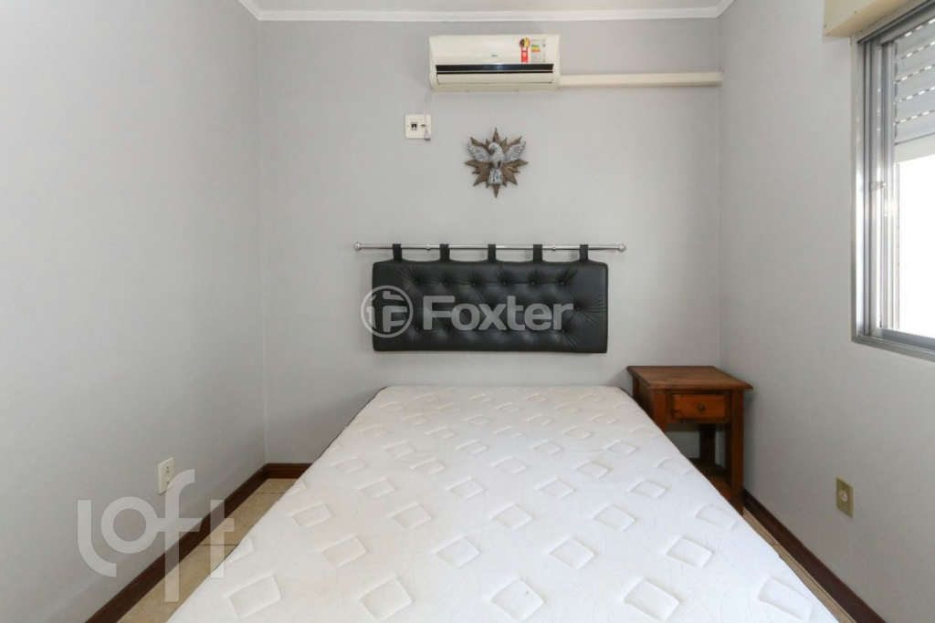 Casa à venda com 6 quartos, 227m² - Foto 17