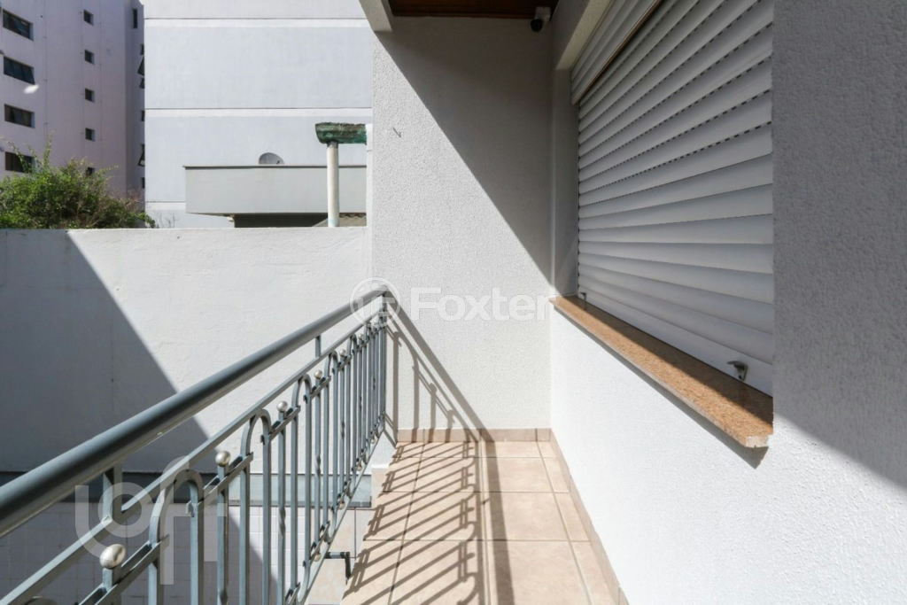 Casa à venda com 6 quartos, 227m² - Foto 41