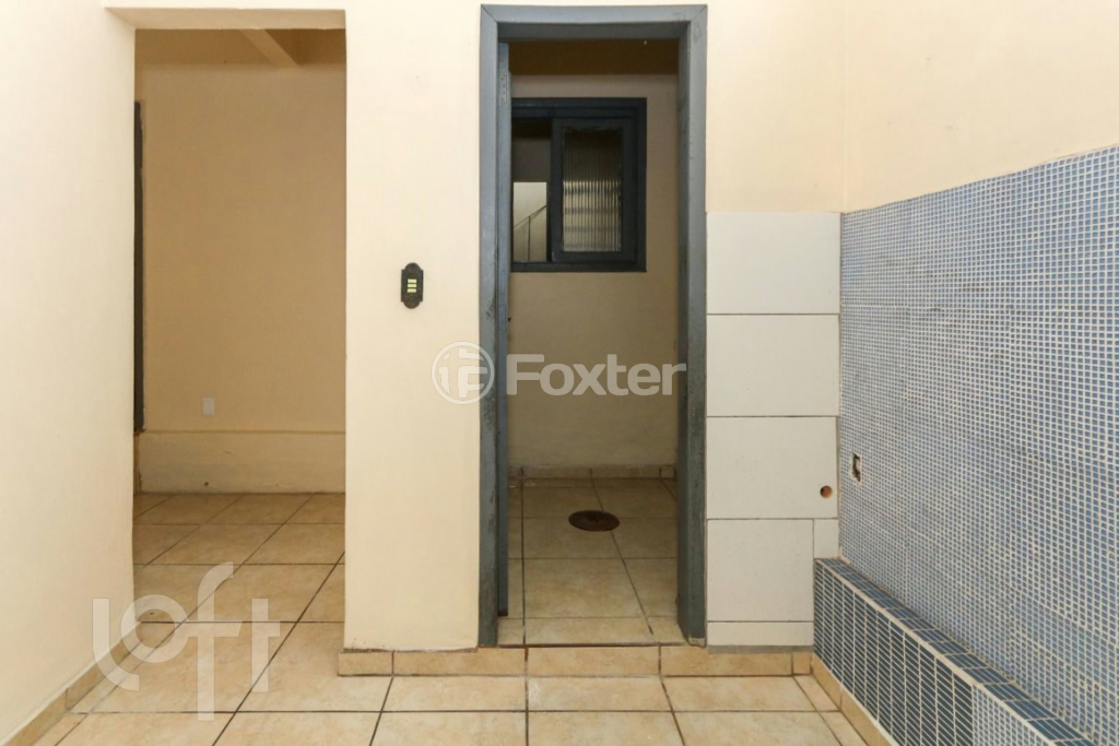 Casa à venda com 6 quartos, 227m² - Foto 52