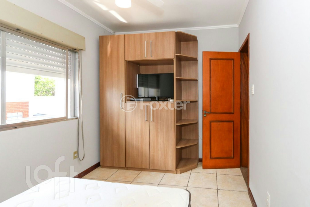 Casa à venda com 6 quartos, 227m² - Foto 18