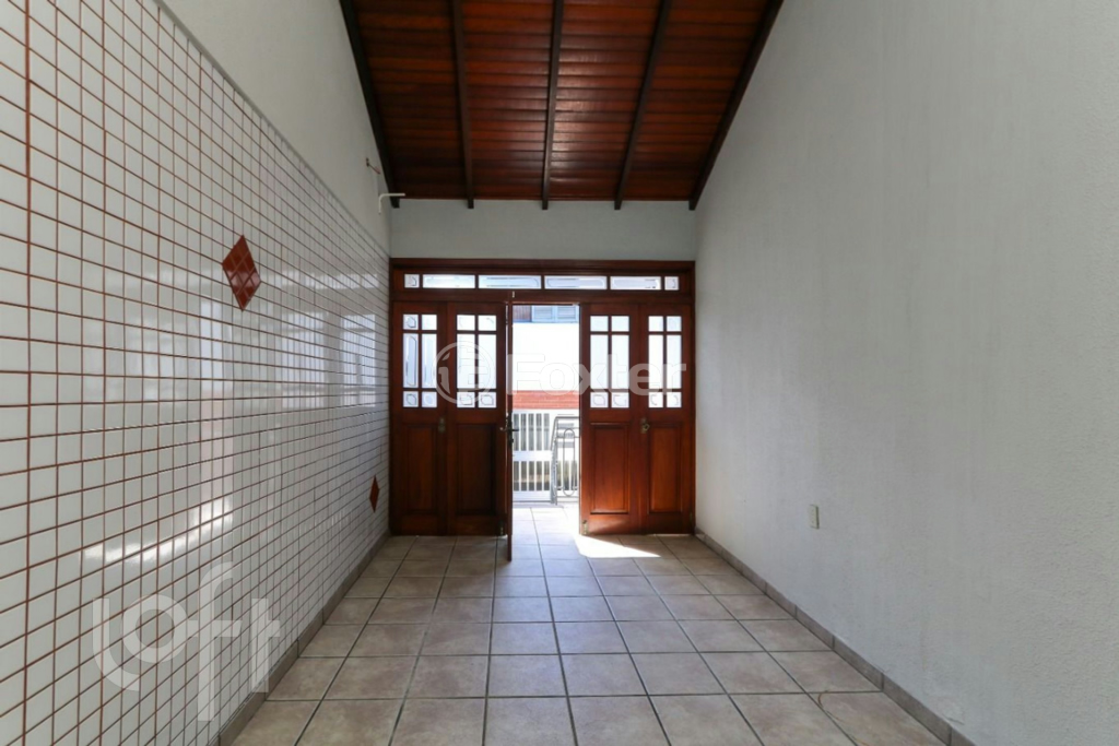 Casa à venda com 6 quartos, 227m² - Foto 73
