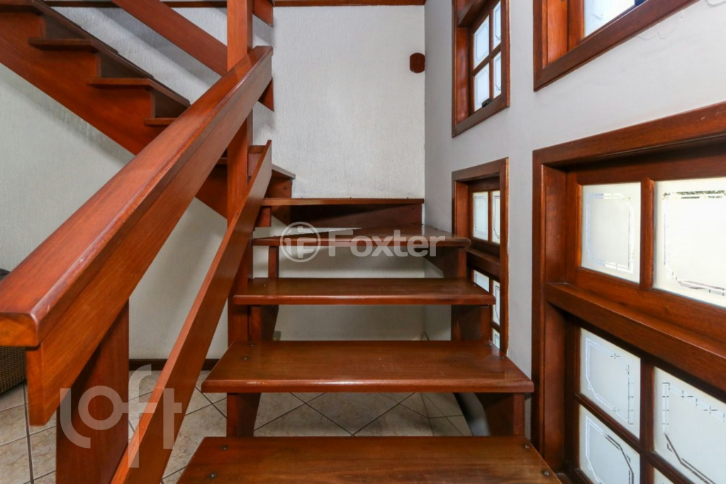 Casa à venda com 6 quartos, 227m² - Foto 22