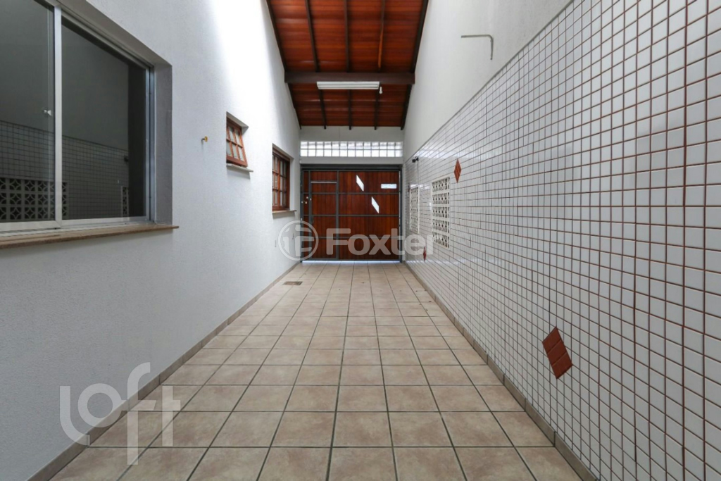 Casa à venda com 6 quartos, 227m² - Foto 72