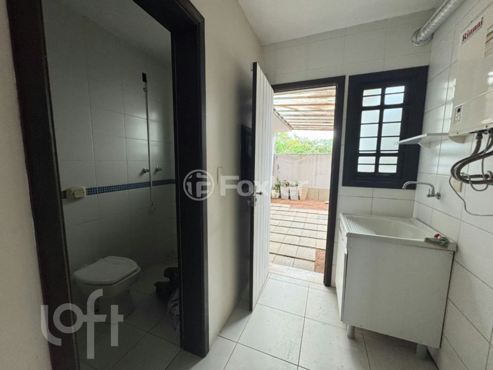 Casa à venda com 3 quartos, 259m² - Foto 17