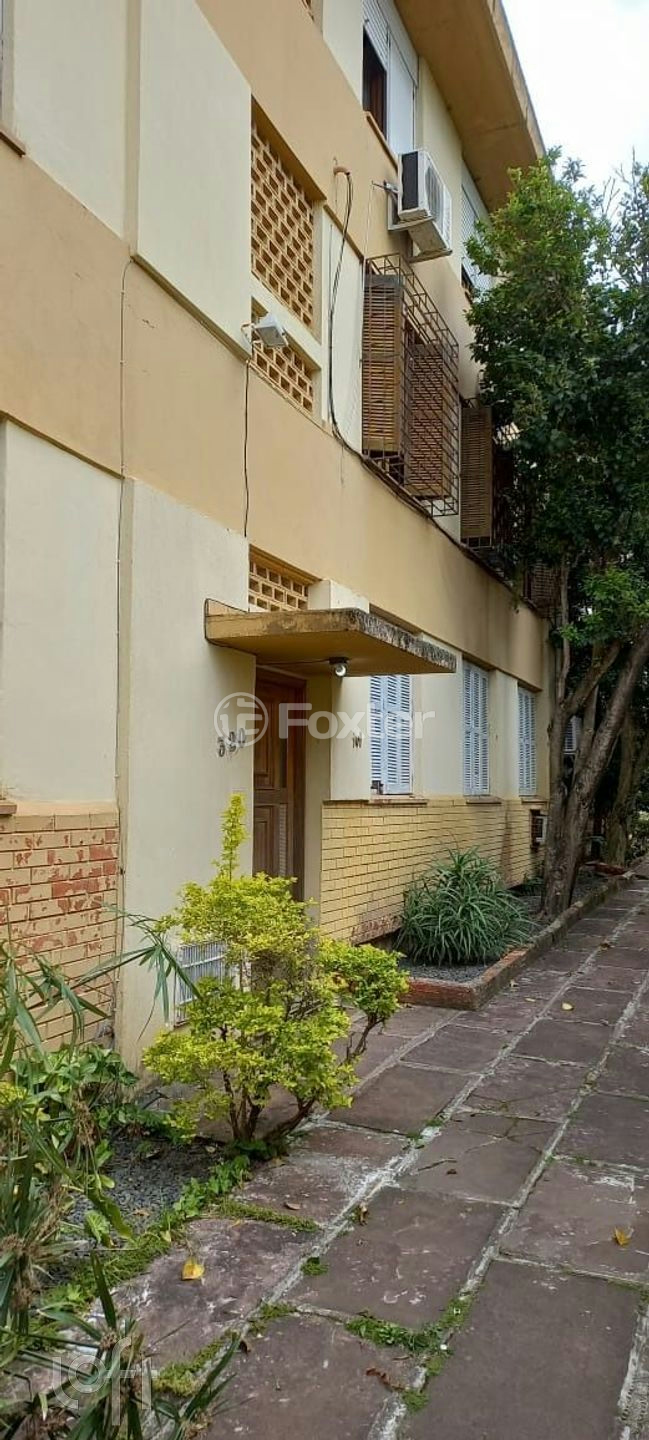 Apartamento à venda com 2 quartos, 66m² - Foto 4