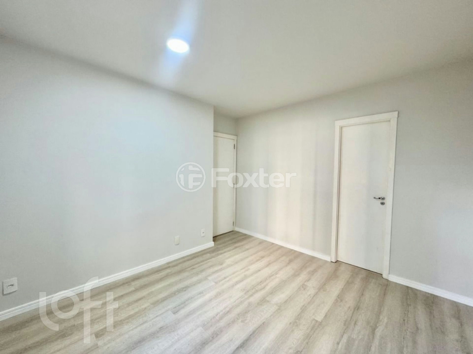 Apartamento à venda com 2 quartos, 60m² - Foto 20