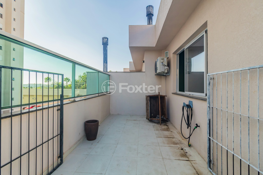 Cobertura à venda com 3 quartos, 144m² - Foto 4