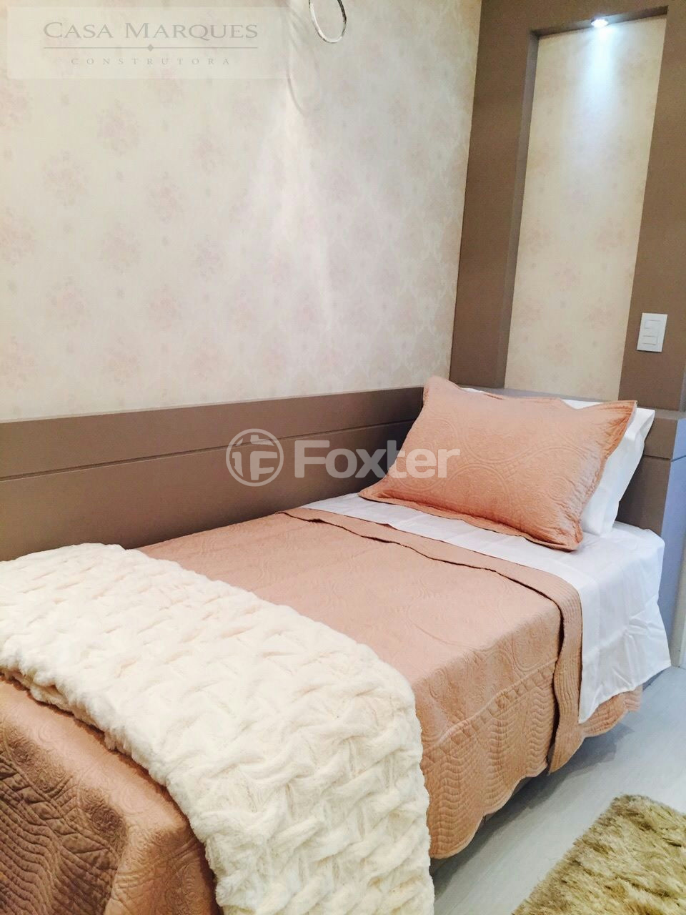 Apartamento à venda com 3 quartos, 107m² - Foto 4
